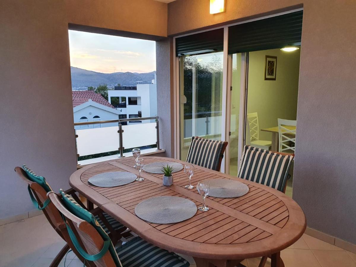 Apartment Anakatarina โตรกีร์ ภายนอก รูปภาพ
